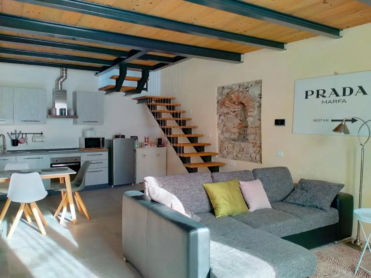 Maison Cascina Amelie Abbadia Lariana 0*,  Italy